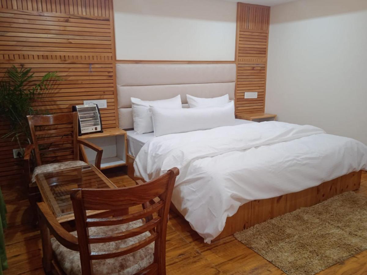 Resort The Himalayan Odyssey And Cottages Dharamshala Exterior foto