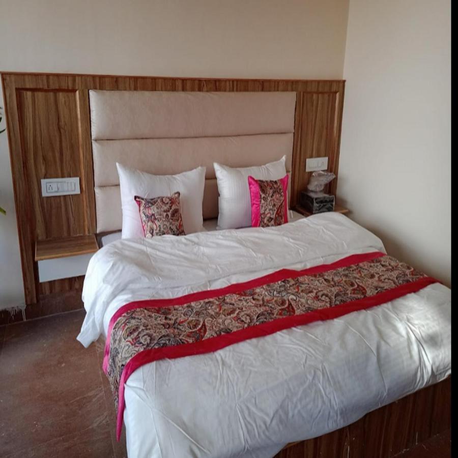 Resort The Himalayan Odyssey And Cottages Dharamshala Exterior foto